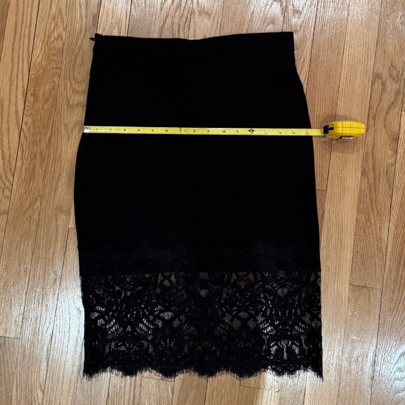 ZARA - Black midi skirt with Lace bottom - Picture 6 of 6